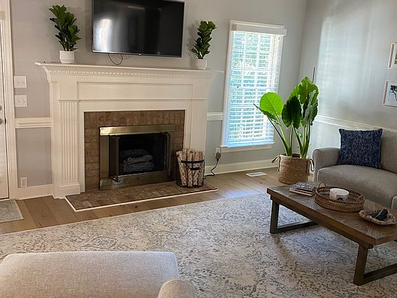 3rd image of 2304 Autumn Chase Ct