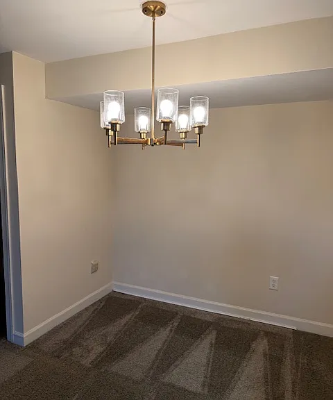 904 Martell Ct #L — Photo 2