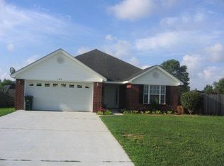 135 Oakwood Ave, Fairhope, AL 36532