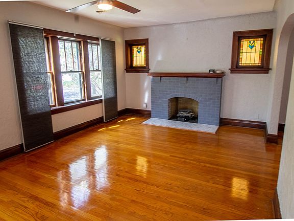3rd image of 7745 Delmar Blvd Floor 2