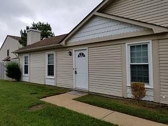 1st image of 766 Goodard Dr
