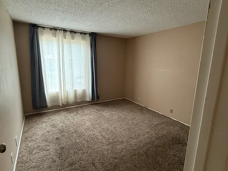 11836 SW Boones Bend Dr — Photo 7