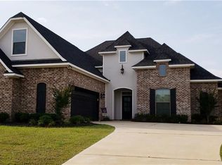 176 Panther Dr, Stonewall, LA 71078