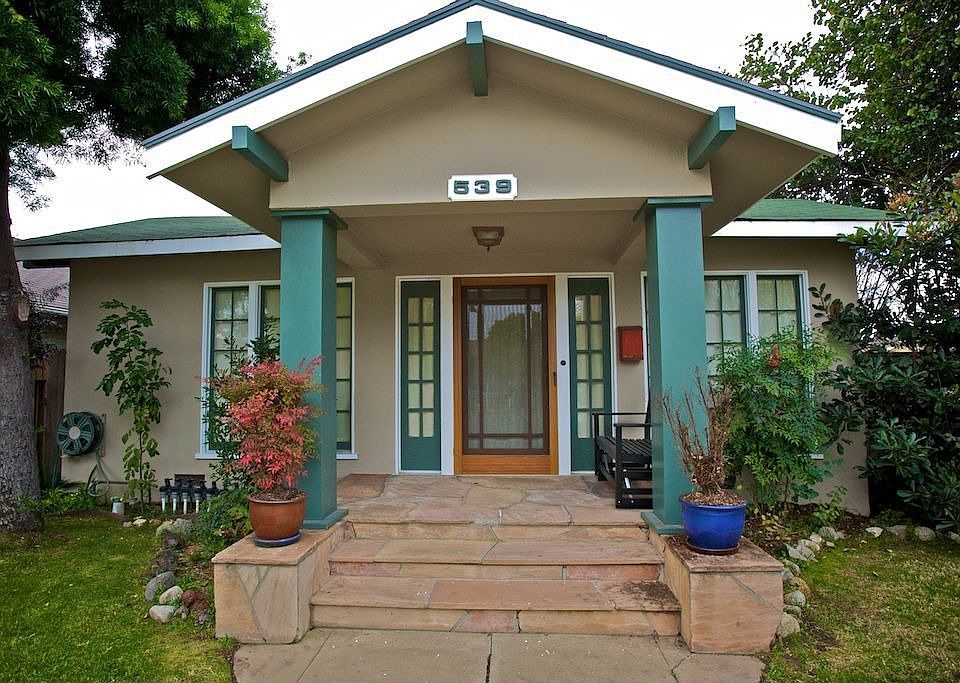 1st image of 539 Loma Ave