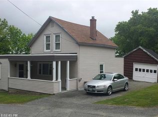30 Rosedale St, Lewiston, ME 04240