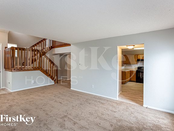 3rd image of 10320 Liverpool Way
