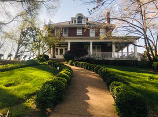 21 S Crest Rd, Chattanooga, TN 37404