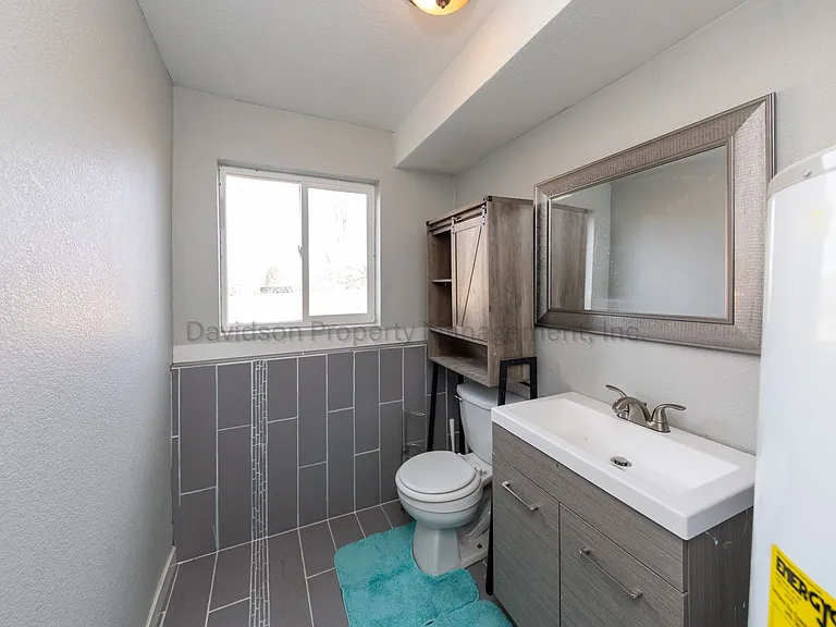 332 Longfellow Dr — Photo 13