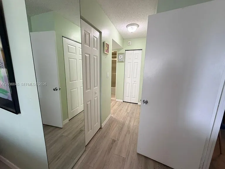 1400 Saint Charles Pl #701 — Photo 9