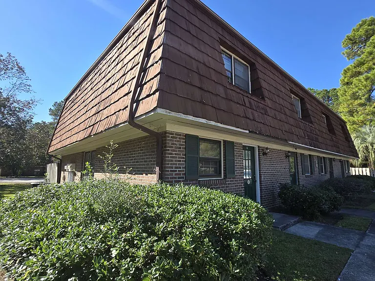 1025 Carolina Rd — Photo 4