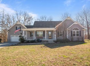 942 Old Stage Rd, Dickson, TN 37055