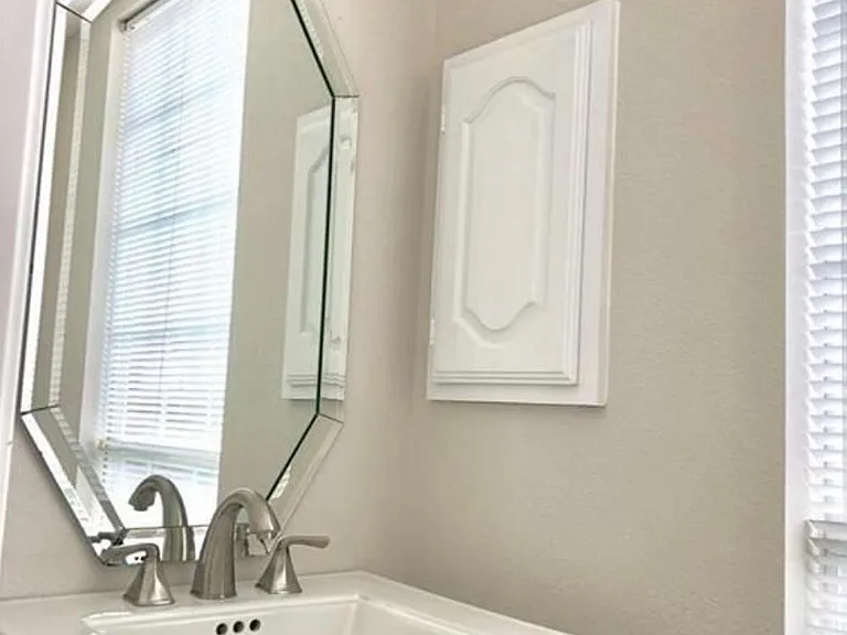 11112 Newport Dr — Photo 25