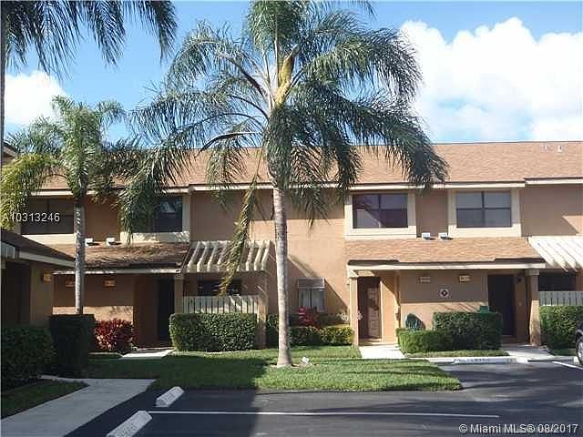1st image of 3631 Carambola Cir N
