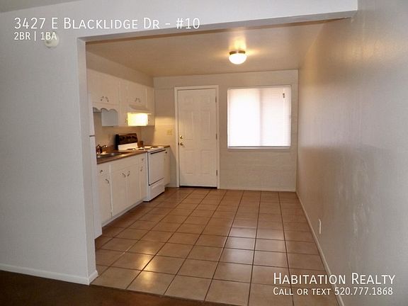 3rd image of 3427 E Blacklidge Dr Unit 10