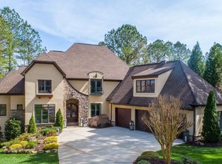 2140 Capes Cove Dr, Sherrills Ford, NC 28673