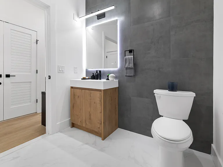 14 Merchant St. — Photo 7