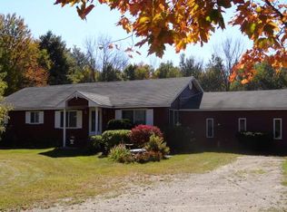 11432 E Deerfield Rd, Shepherd, MI 48883
