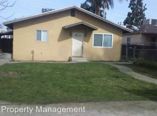 407 Knotts St #A-B, Bakersfield, CA 93305