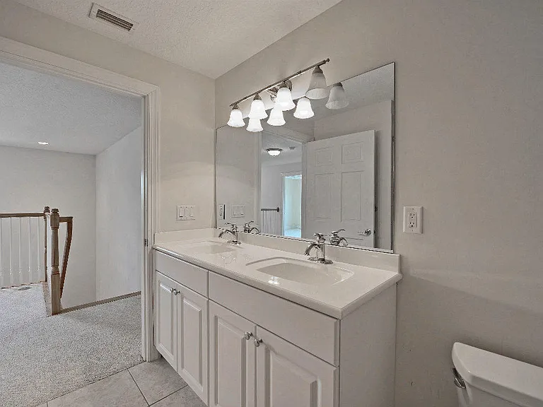 1645 Baseline Ln — Photo 18