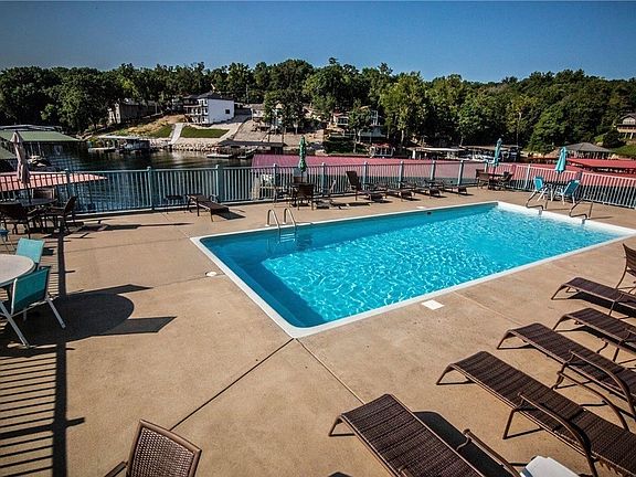 2nd image of 315 Highland Shores Dr #3F