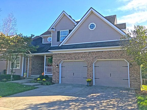3rd image of 816 Forest Lake Dr