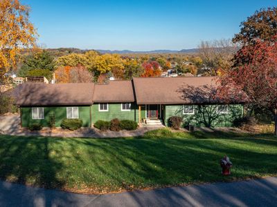 813 Stoney Point Rd, La Crescent, MN, 55947