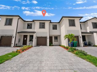 Century Park Square, Florida City, FL 33034