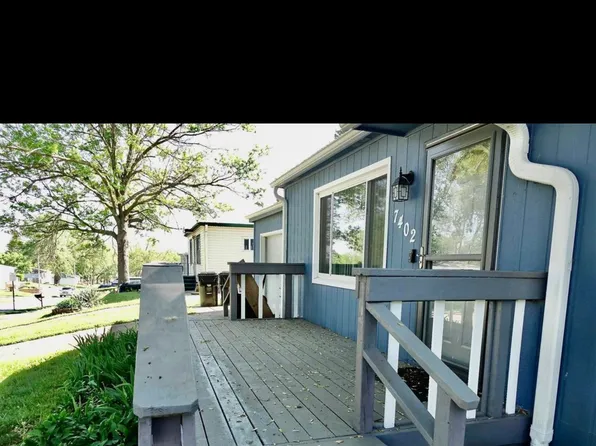 7402 S 76th Ave, La Vista, NE 68128