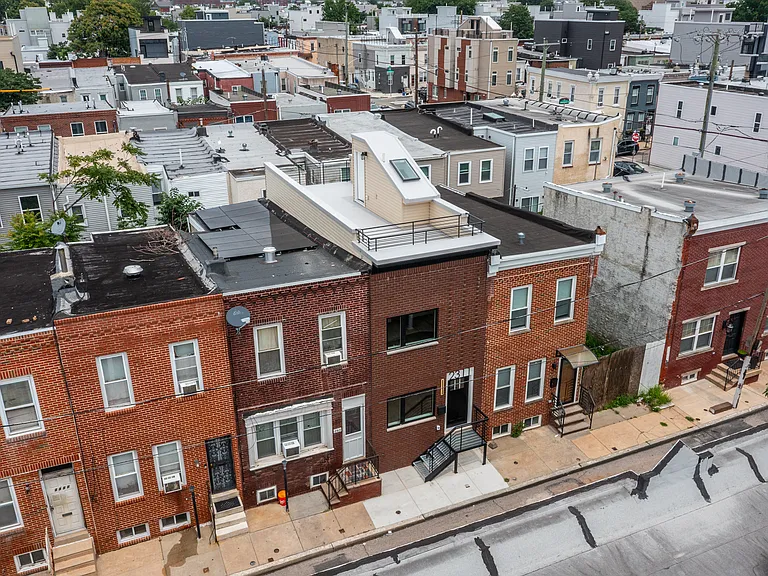 2311 Cross St — Photo 38