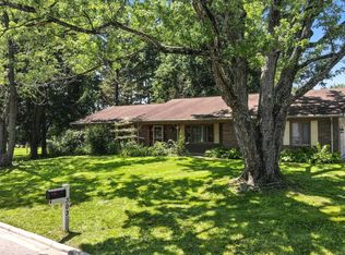 303 Pickering Dr, Pickerington, OH