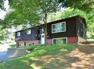 115 Denny Rd, Valencia, PA 16059