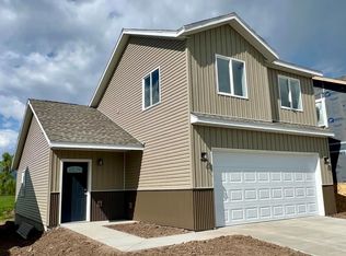105 Country Creek Ln, Thayne, WY 83127