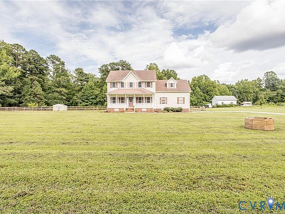 3rd image of 20411 Horseshoe Rd