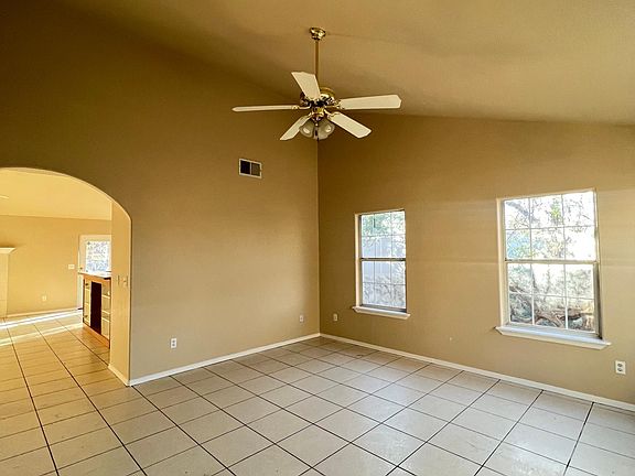 4th image of 2639 Cody Cir