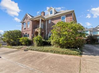 2515 N Macgregor Way, Houston, TX 77004