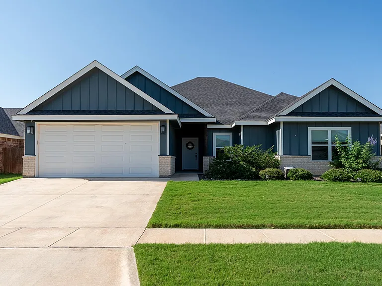 358 Blue Lake Dr — Photo 3
