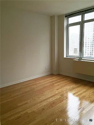 Rented by Triumph Property Group | media 8