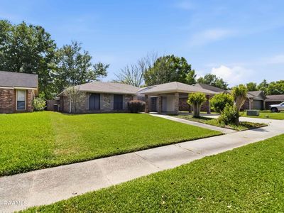 206 Open Meadows Dr, Lafayette, LA, 70506
