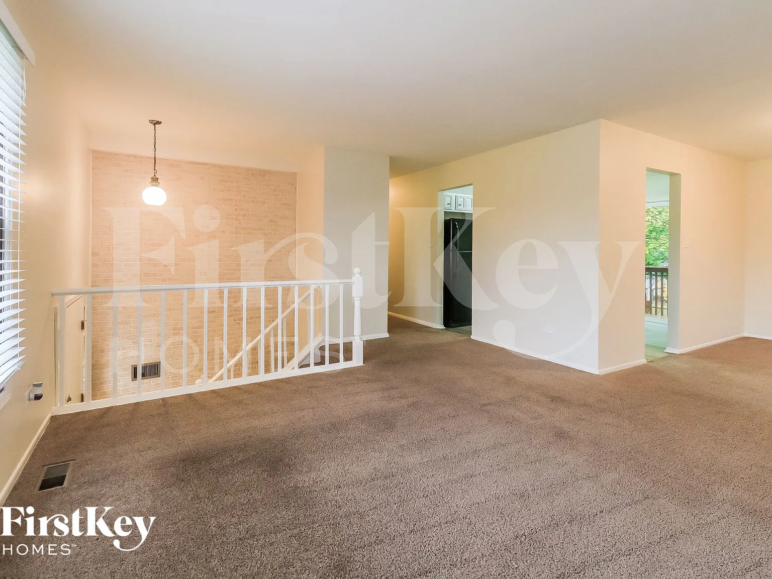 4 bed, 2.0 bath, 1215 sqft, $2,590 — Photo 3