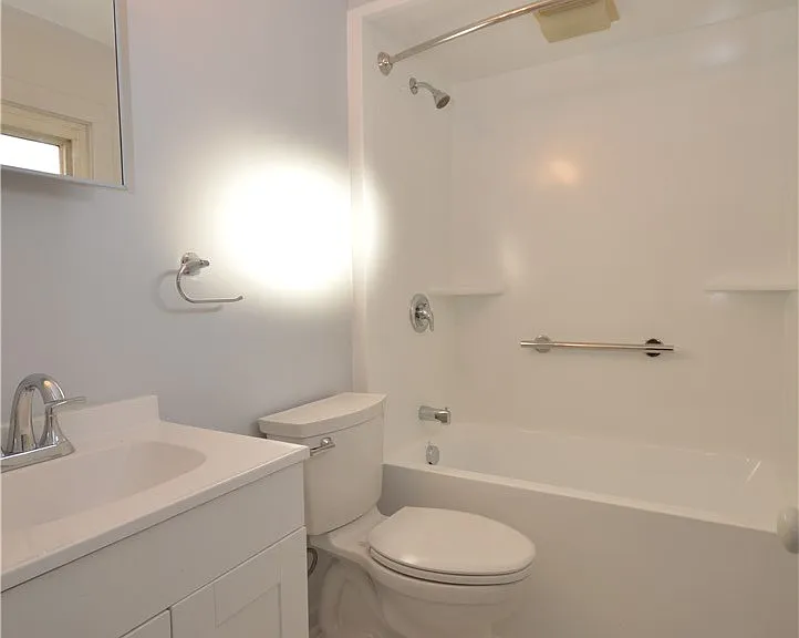 115 Meade Ave — Photo 19