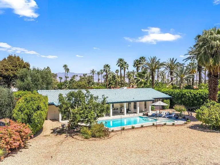 Extra large backyard