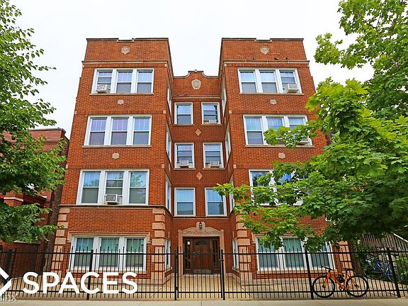 2nd image of 2635 N Talman Ave #Unt1s