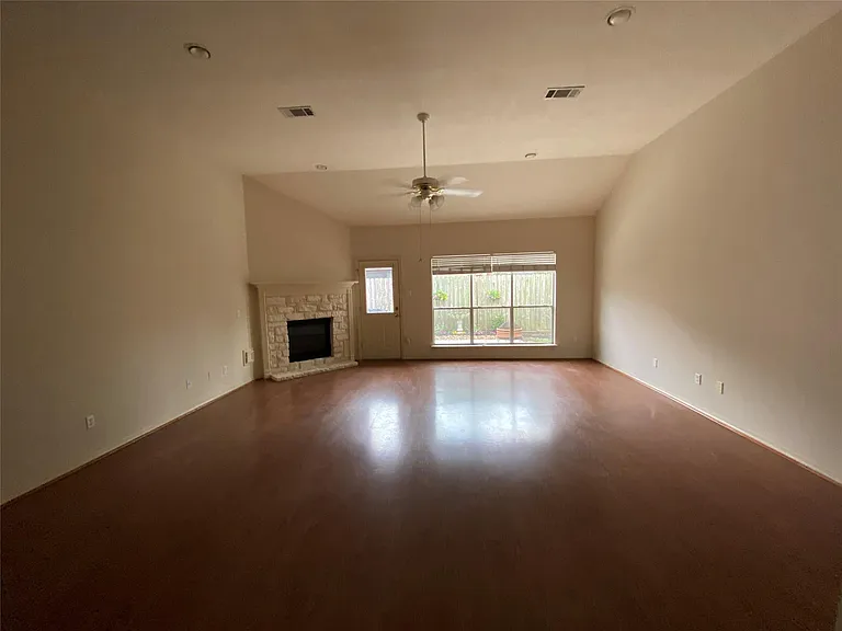 10723 Norchester Village Dr — Photo 15