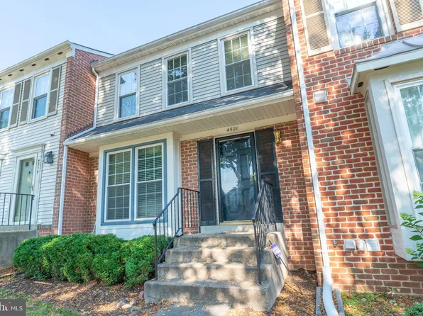 4521 Saucon Valley Ct, Alexandria, VA 22312