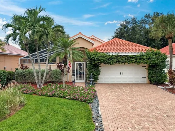 129 Sabal Lake DR, NAPLES, FL 34104
