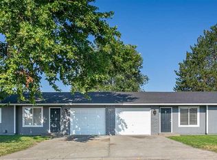 500 Reed St E, Zillah, WA 98953