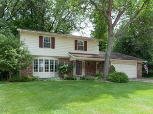 7707 Ravenswood Dr, Portage, MI 49024