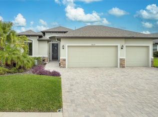 19829 Lonesome Pine Dr, Land O Lakes, FL 34638