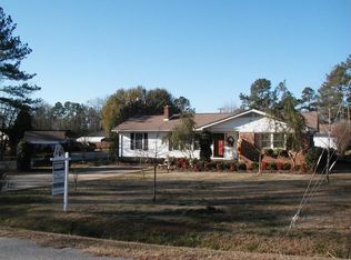 404 Byrnes Ave, Abbeville, SC 29620