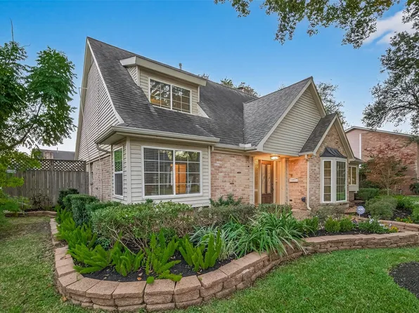 11007 Ella Lee Ln, Houston, TX 77042